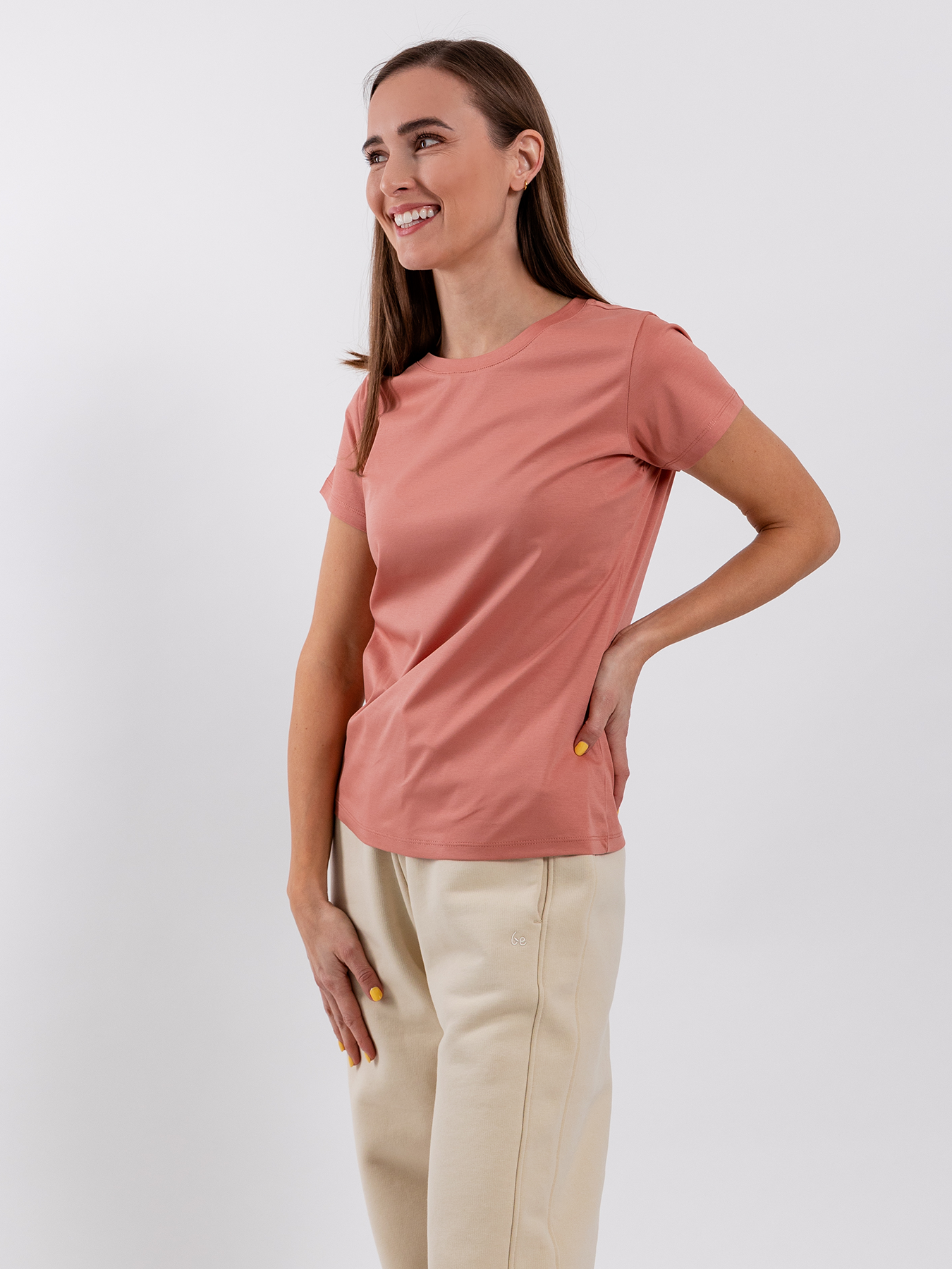 Dámske tričko s okrúhlym výstrihom Be Lenka Essentials - Salmon Pink